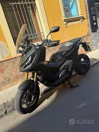 Honda X-adv 750
