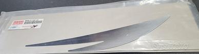 ADESIVO STRISCIA EMBLEMA PER YAMAHA AEROX - 5BRF17