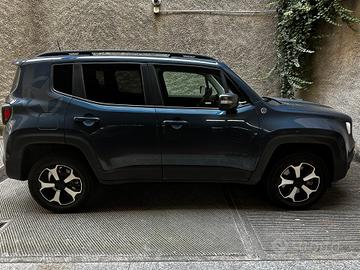 Jeep Renegade 1.3 T4 190 CV PHEV 4xe AT6 Trailhawk