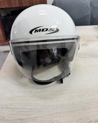 Casco con visiera