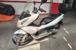 Honda pcx 125 - 2010