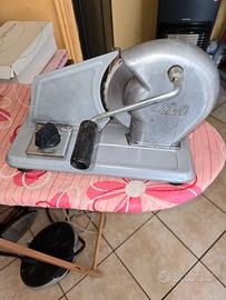 Affettatrice funzionante anni80 manuale