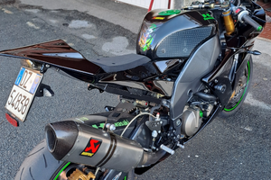Zx10 2005