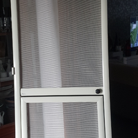 Infisso da balcone con zanzariera integrata