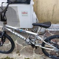 Bicicletta BMX AERBIKE