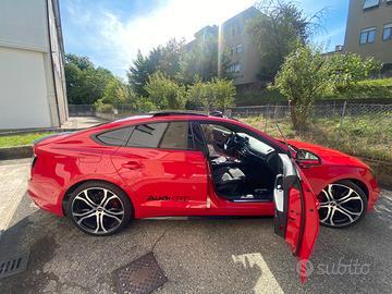 Audi a5 soprtback 2018 s line black edition