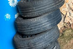 Treno 185/60 r15 estive al 60% attacco 4x100