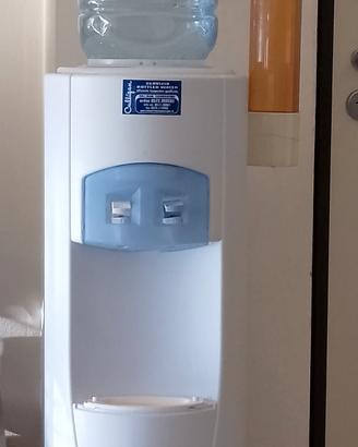 Erogatore acqua