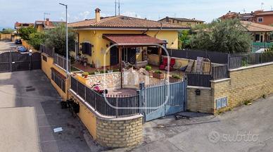 Villa di 105 m² con 3 locali a Frascati