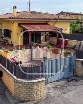 Villa di 105 m² con 3 locali a Frascati
