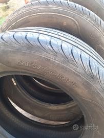 N° 4 pneumatici 215/60/R16 in buone condizioni