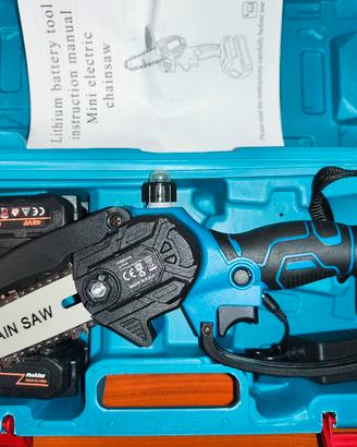 Motosega batteria con due barre