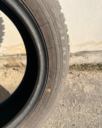 4 gomme invernali 175/65 R15 con pochi km