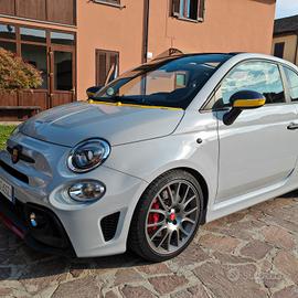Abarth 695 turismo cabrio 
