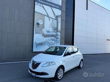 Lancia Ypsilon 1.3 MJT 16V 95 CV 5 porte S&S Plati