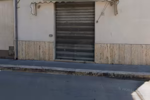 Locale commerciale 30 mq