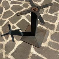 Base in ferro per tavolo