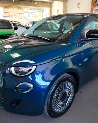 FIAT 500 Berlina Hybrid Icon km0 PROMO