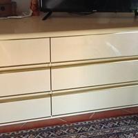 Comò  comodini e specchio