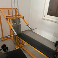 Attrezzo peck deck per palestra