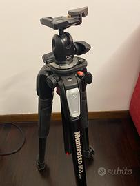 Treppiede  Manfrotto MT055XPRO3 + testa 494RC2