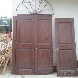 Portoni in legno massello