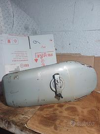 Serbatoio originale vespa 150GS conservato VS1/VS5