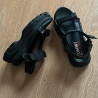 sandali con suola alta