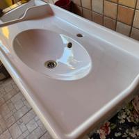 Lavabo IKea 82x49 cm completo di tubature