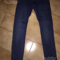 Jeans denim elasticizzati bershka