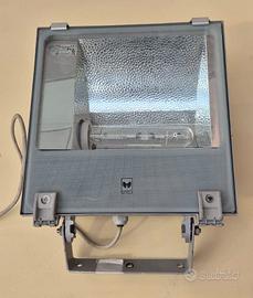 Faretto alogeno 400 Watt IP65 grigio