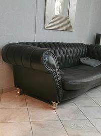 DIVANO IN PELLE MARCA  FUSTERNEMG