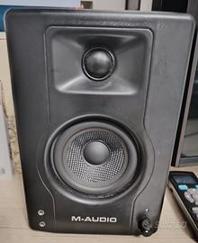 TRATTABILE M-Audio BX3 120W 3,5" woofer