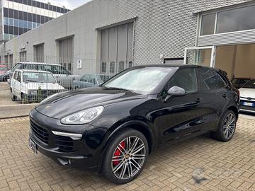 PORSCHE Cayenne 3.0 Diesel Platinum Edition