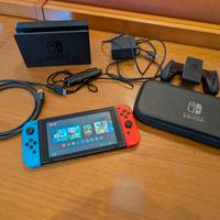 Nintendo Switch + custodia
