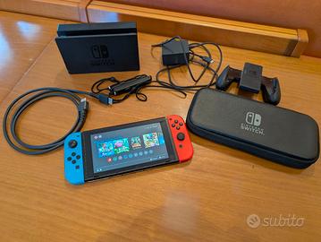 Nintendo Switch + custodia