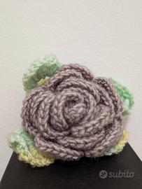 Rose all’uncinetto decorative – Handmade