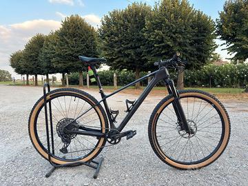 Cube Elite C62 One