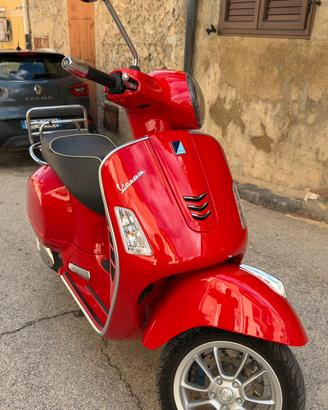 Vespa GTS 250