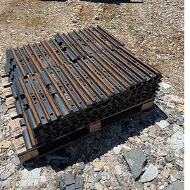 PATTINI IN FERRO PER HIDROMEK HMK145 NUOVI