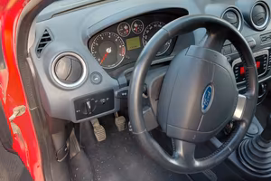 Ford festa neo patentati