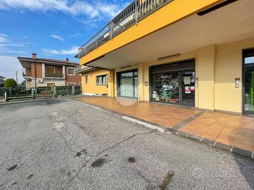 NEGOZIO A MAZZANO