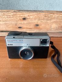 Fotocamera Kodak Instamatic 133-X vintage