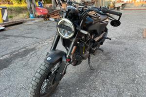 Husqvarna Svartpilen 125