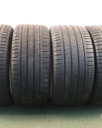 Gomme Pirelli Pzero 295 35 21 315 30 22 Estate