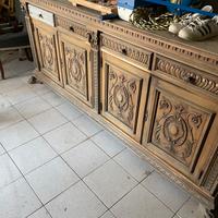 Credenza antica