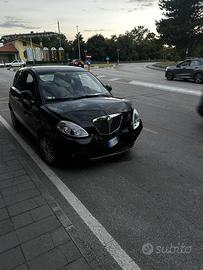 Lancia Ypsilon 2011