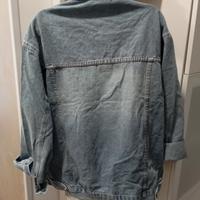 giubbotto in jeans con perline e strass