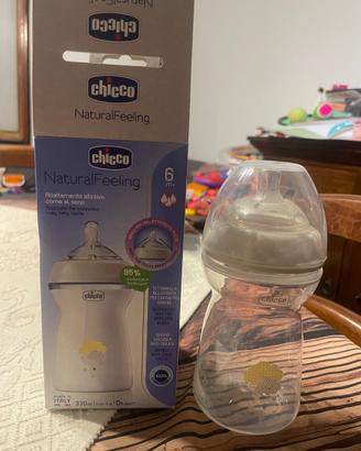 Biberon Chicco NaturalFeeling 330 ml 6+ mesi