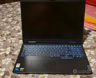 PC Portatile Gaming Lenovo 15.6/i5 12th/RTX 3050TI